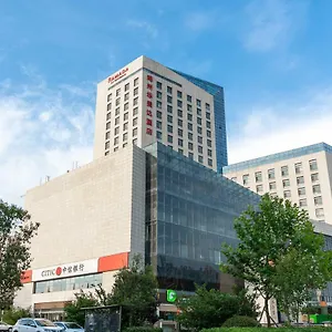 郑州华美达酒店 酒店